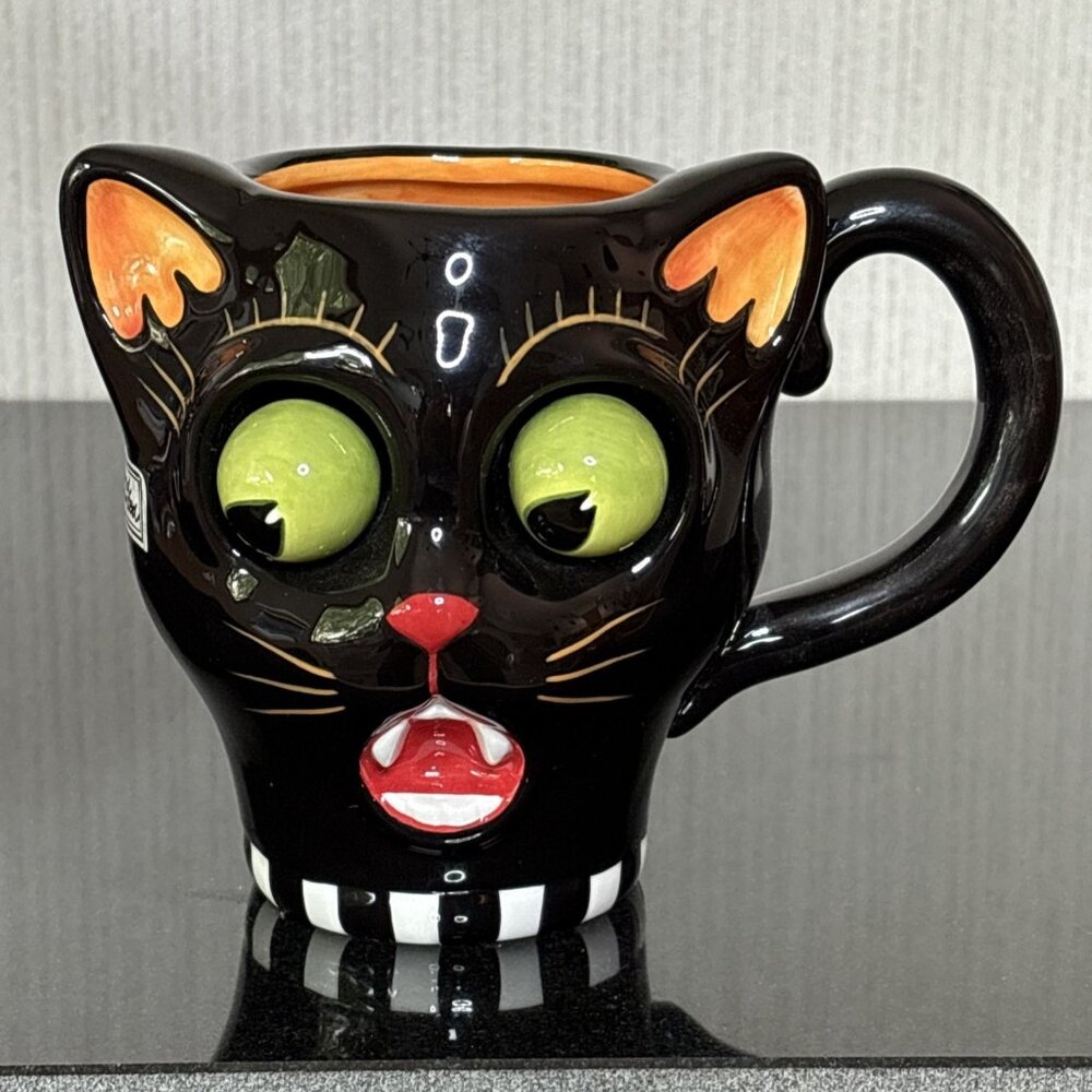 Department 56 Googly Wiggle Eyeball Black Cat Mug Ceramic Dracula Fang Halloween